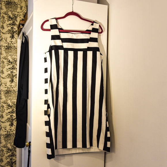 Maggy London Black White Dress size Large as new Bold Stripe Cotton pockets - Picture 2 of 6